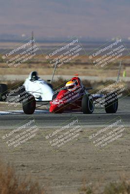 media/Nov-17-2024-CalClub SCCA (Sun) [[5252d9c58e]]/Group 5/Qual (Star Mazda Entrance)/